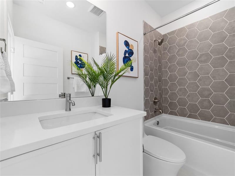 426 Martinique Avenue, Dallas TX 75223 - Photo 24