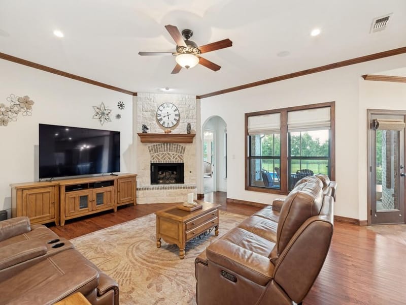 2860 Forest Drive, Celina TX 75009 - Photo 5