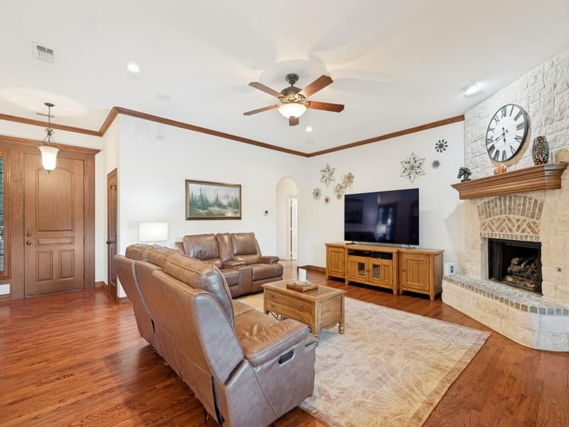 2860 Forest Drive, Celina TX 75009 - Photo 4