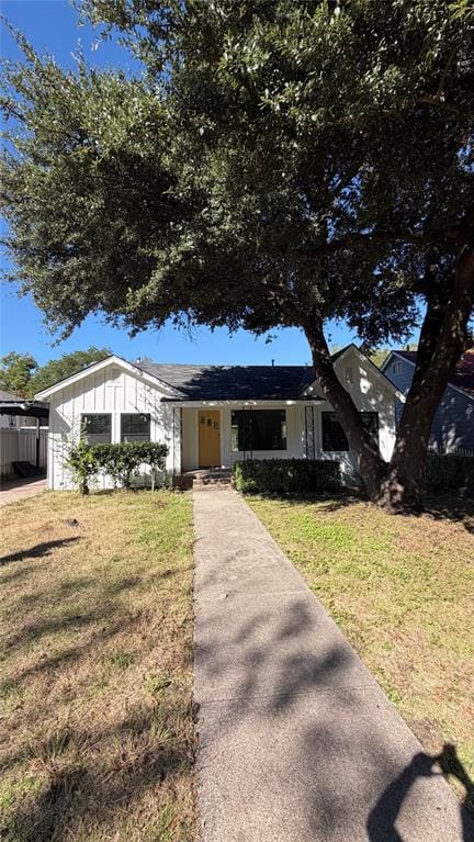 1121 S Brighton Avenue, Dallas TX 75208