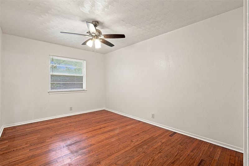 2110 Navajo Street, Denton TX 76209 - Photo 12
