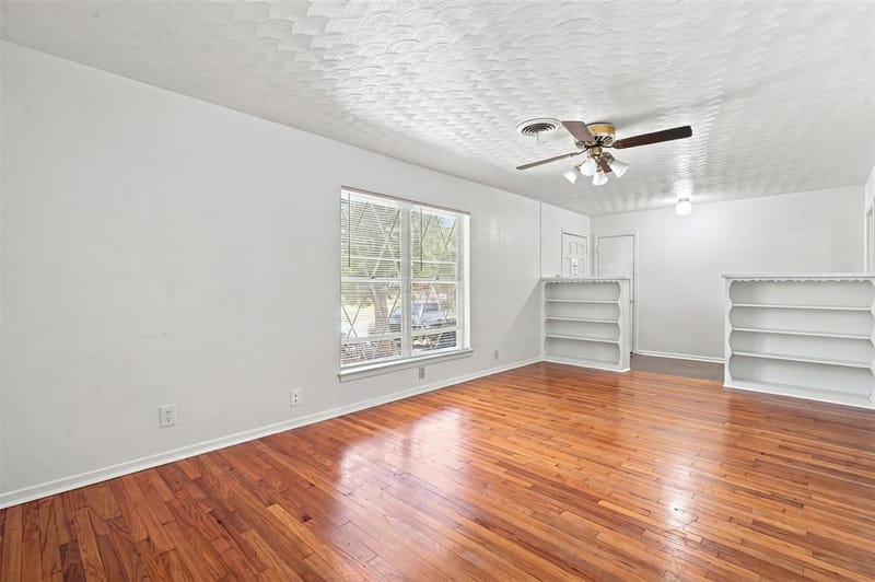 2110 Navajo Street, Denton TX 76209 - Photo 7