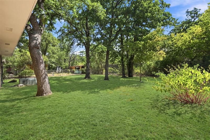 2110 Navajo Street, Denton TX 76209 - Photo 18