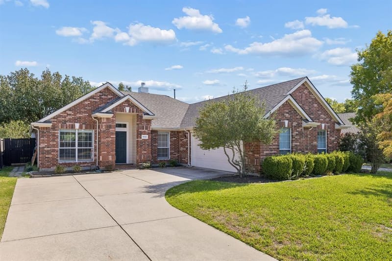 1592 Mahogany Drive, Allen TX 75002 - Photo 2