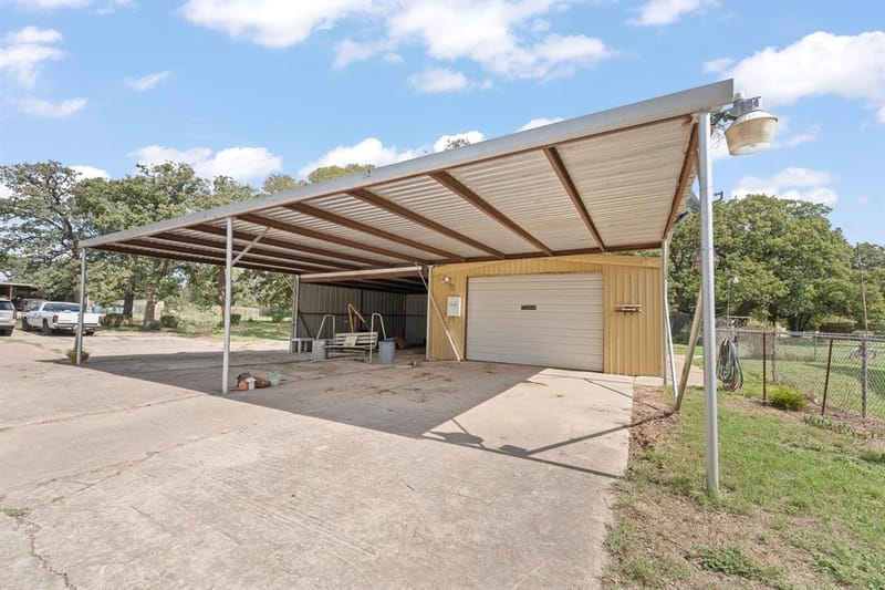 3320 N Main Street, Cleburne TX 76033 - Photo 35