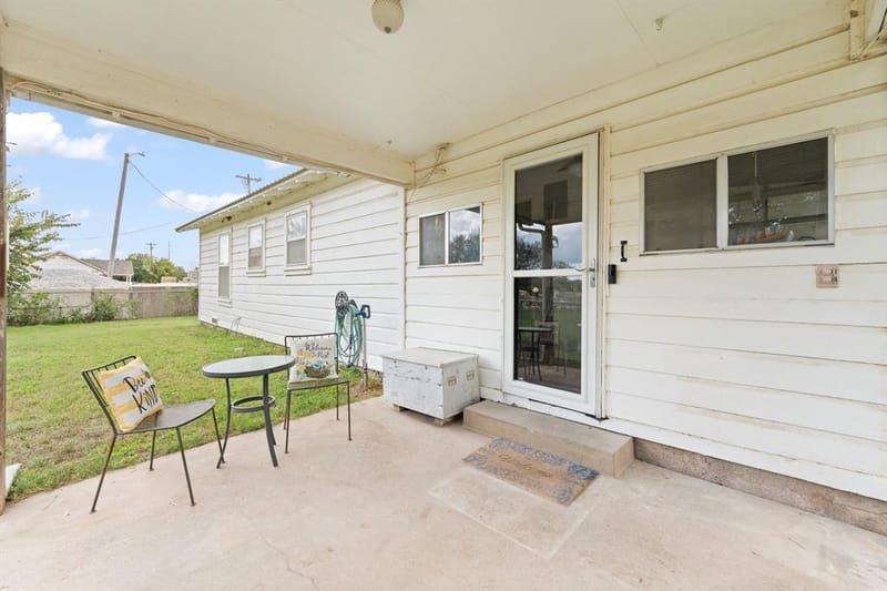 3320 N Main Street, Cleburne TX 76033 - Photo 25