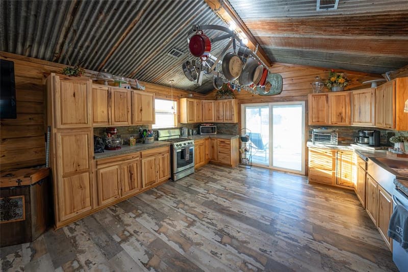 902 Vz County Road 3710, Edgewood TX 75117 - Photo 16