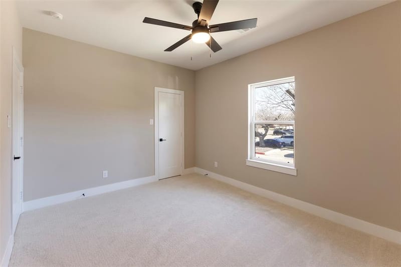 2390 Usman Drive, Irving TX 75062 - Photo 10