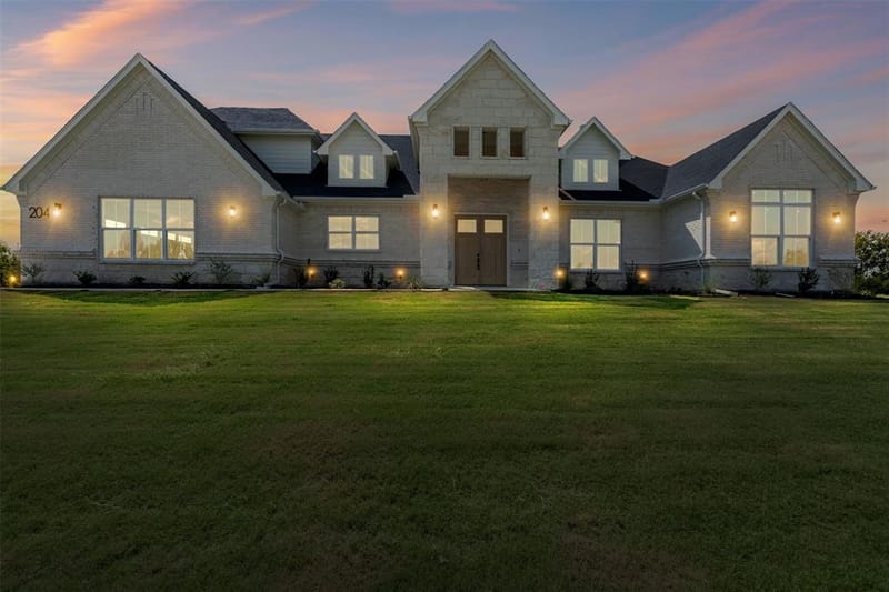 204 Tankhouse Terrace, Weatherford TX 76085 - Photo 2