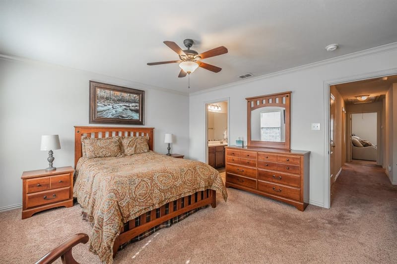 2933 Peyton Brook Drive, Fort Worth TX 76137 - Photo 8