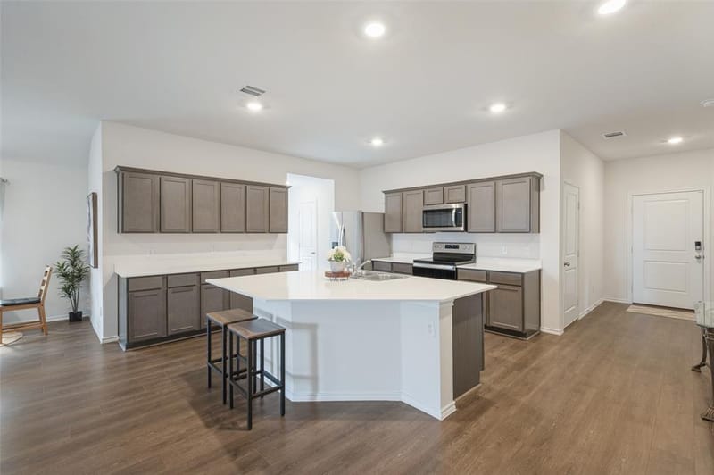 1804 Duskwood Drive, Lancaster TX 75146 - Photo 10