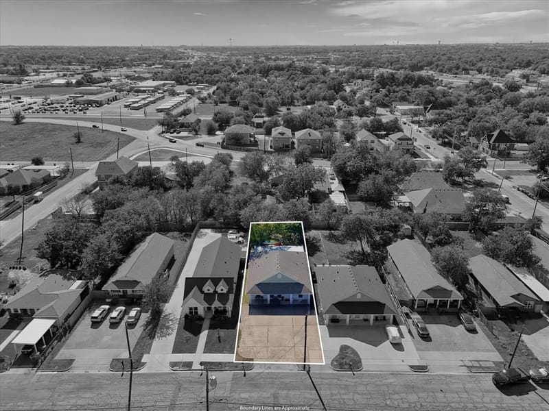 1913 S 16th Street, Waco TX 76706 - Photo 2
