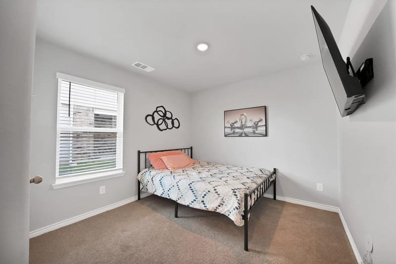 849 Jetliner Avenue, Fort Worth TX 76131 - Photo 14