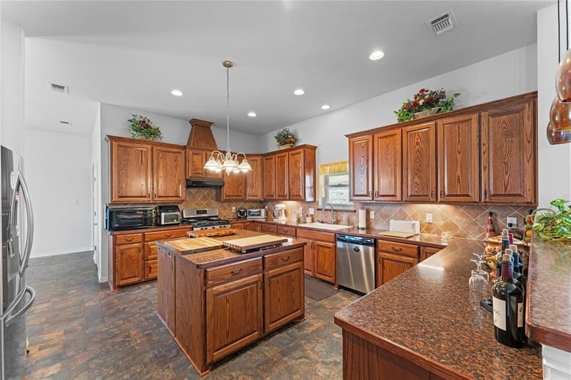 1114 Mount Lane, Rhome TX 76078 - Photo 16
