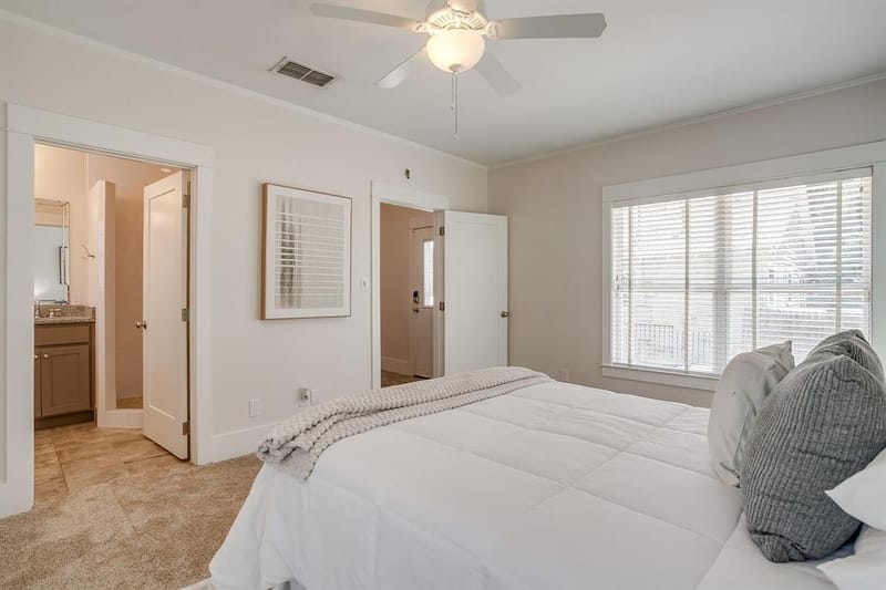 2700 College Avenue, Fort Worth TX 76110 - Photo 16