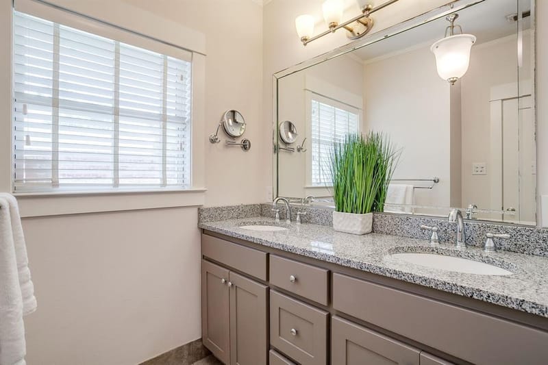 2700 College Avenue, Fort Worth TX 76110 - Photo 18