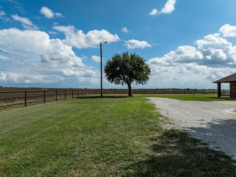 369 Odom Road, Avalon TX 76623 - Photo 36