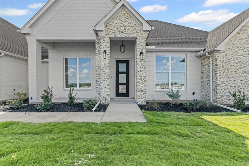1132 Dobbs Trail, Springtown TX 76082 - Photo 2