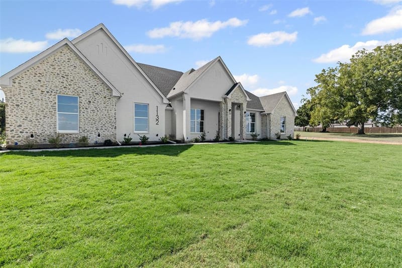 1132 Dobbs Trail, Springtown TX 76082 - Photo 3