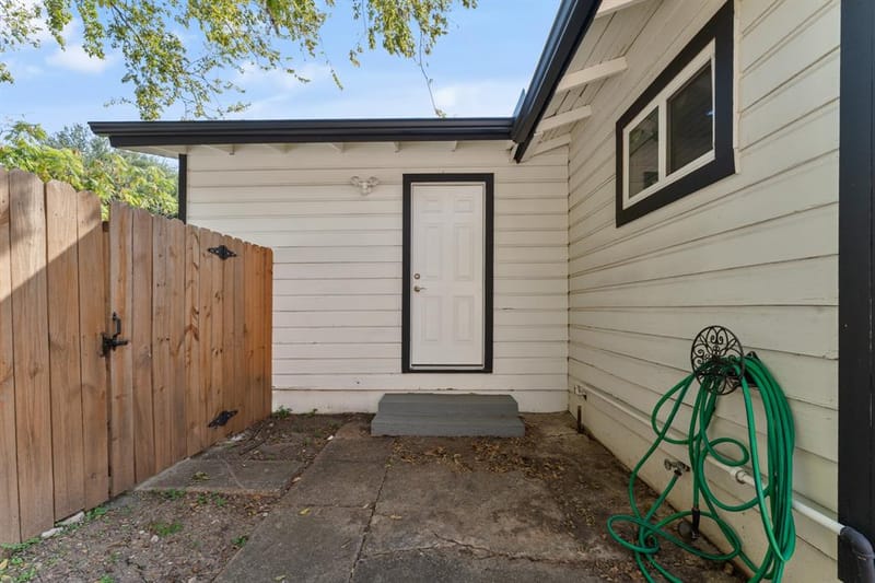 12136 Willowdell Drive, Dallas TX 75243 - Photo 19