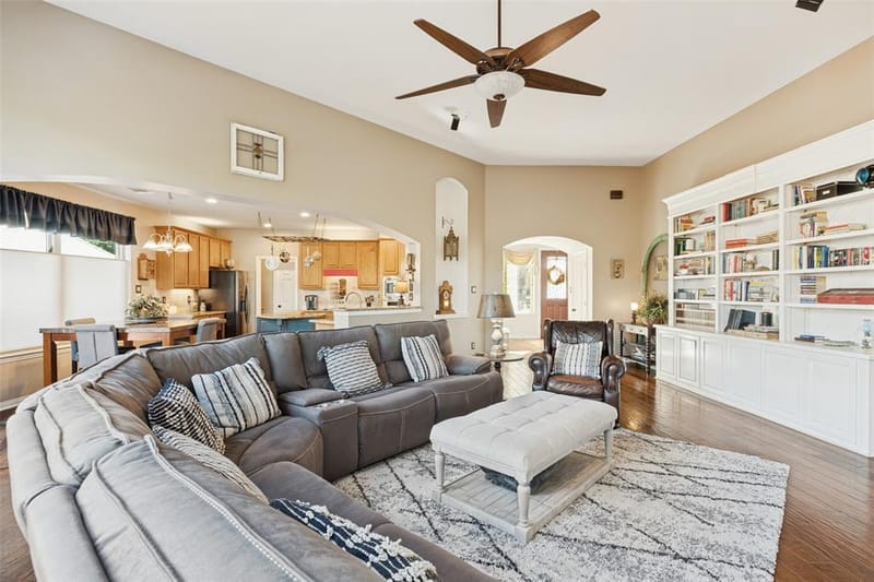 2404 Creek Ridge Drive, McKinney TX 75072 - Photo 7