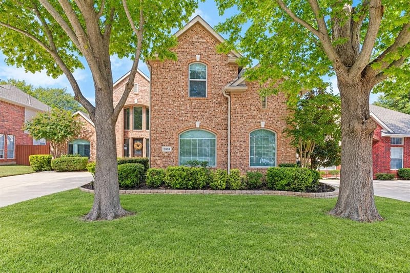 2404 Creek Ridge Drive, McKinney TX 75072