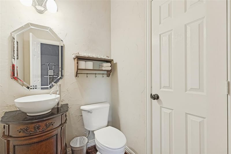 2404 Creek Ridge Drive, McKinney TX 75072 - Photo 15