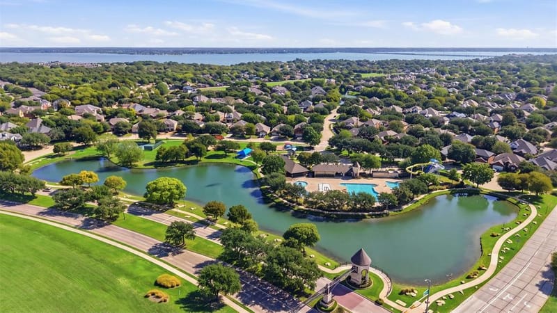9006 Hogan Drive, Rowlett TX 75089 - Photo 9
