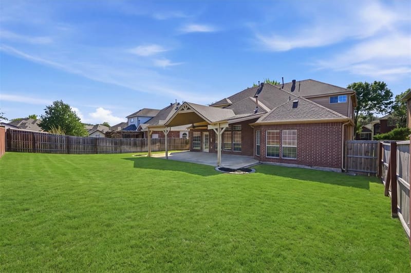 9006 Hogan Drive, Rowlett TX 75089 - Photo 38