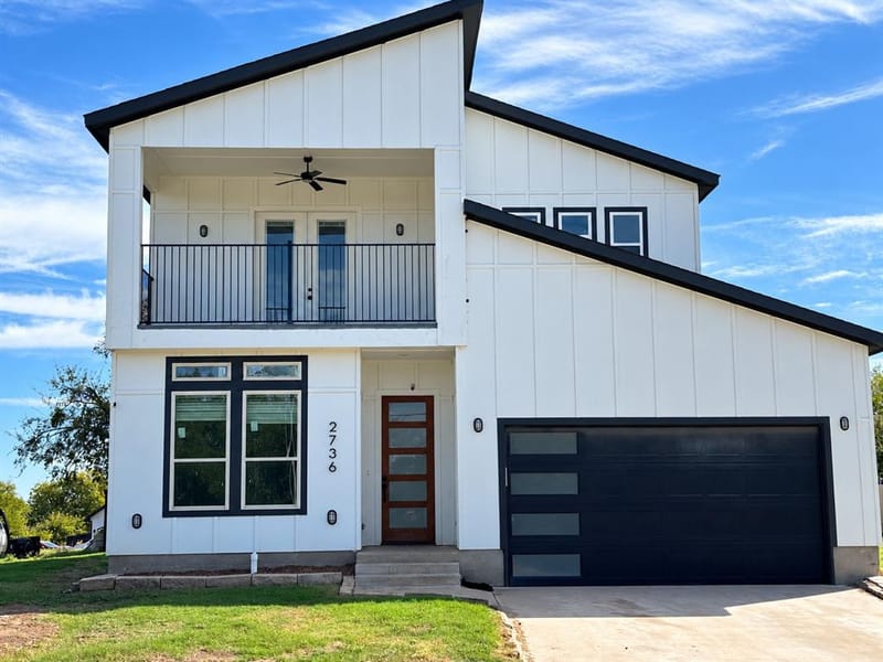 2736 Kool, Dallas TX 75241
