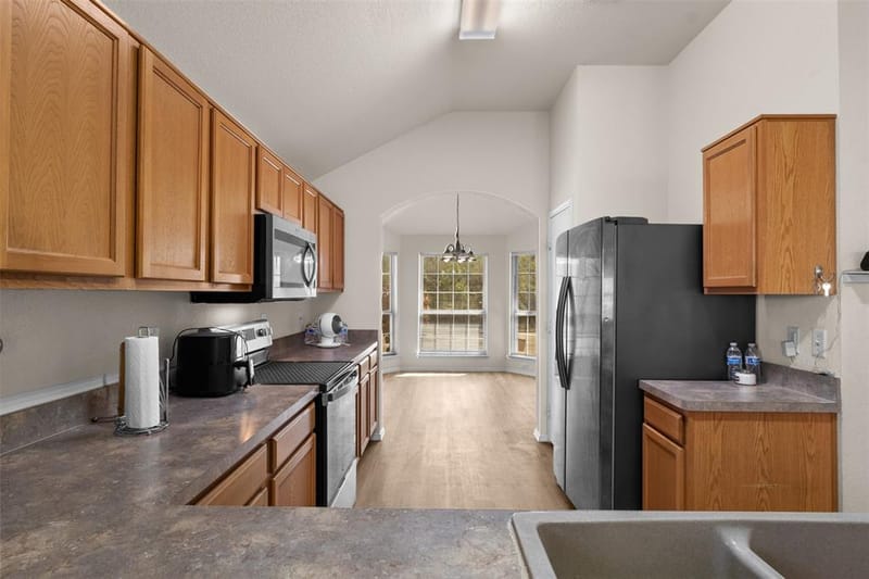 5169 Westgrove Boulevard, Haltom City TX 76117 - Photo 7