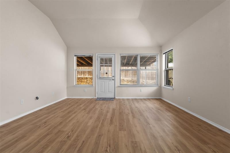 5169 Westgrove Boulevard, Haltom City TX 76117 - Photo 10