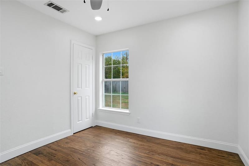 10430 Desdemona Drive, Dallas TX 75228 - Photo 27