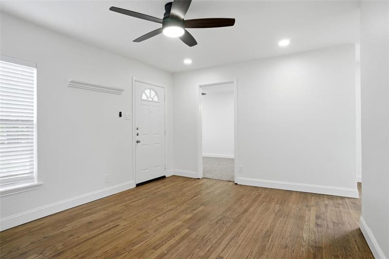 10430 Desdemona Drive, Dallas TX 75228 - Photo 12