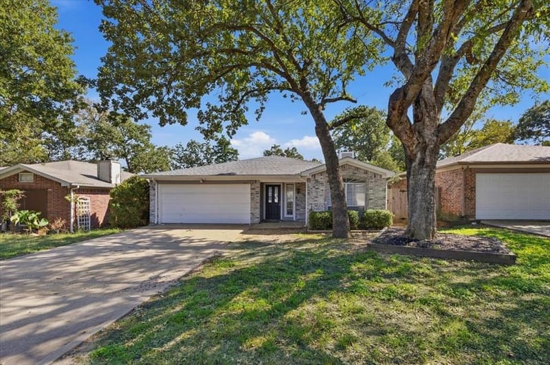 1211 Glen Creek Drive, Mansfield TX 76063 - Photo 25