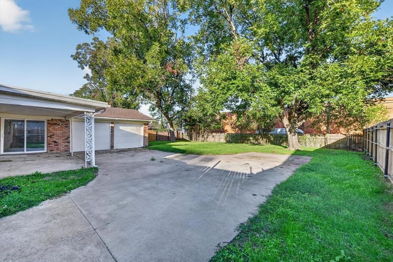 158 Cotillion Road, Fort Worth TX 76134 - Photo 24