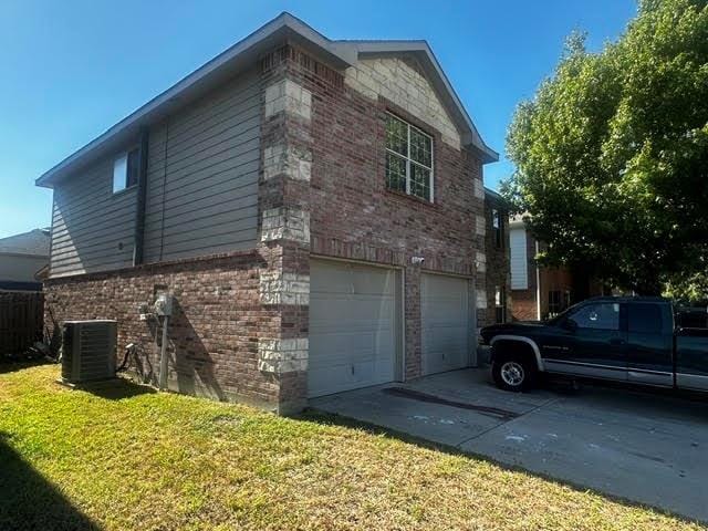 8505 Star Thistle Drive, Fort Worth TX 76179 - Photo 2