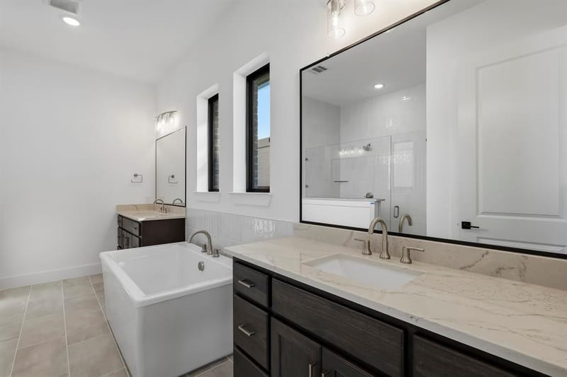 15663 Violet Lane, Frisco TX 75035 - Photo 10