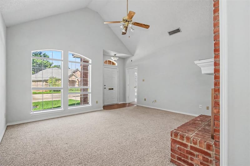 2880 Inniswood Circle, Arlington TX 76015 - Photo 12