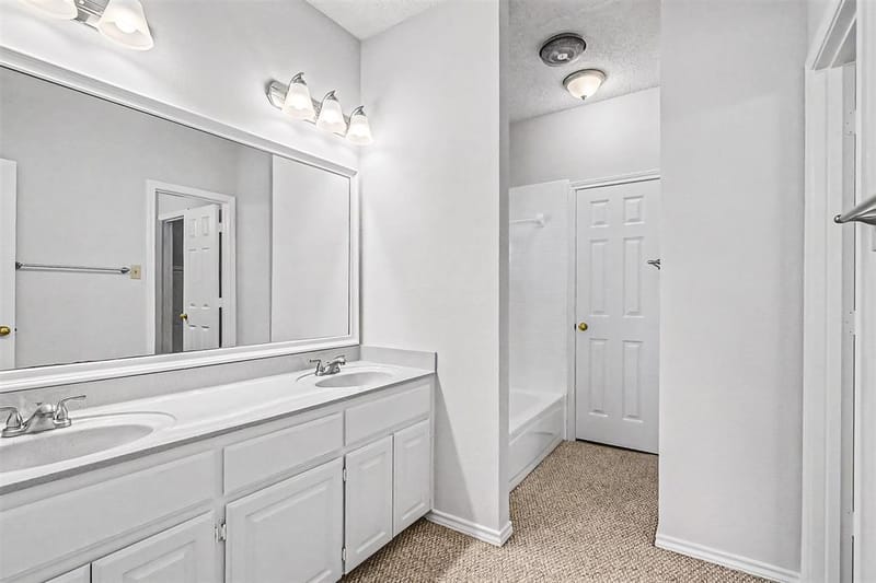 2880 Inniswood Circle, Arlington TX 76015 - Photo 22