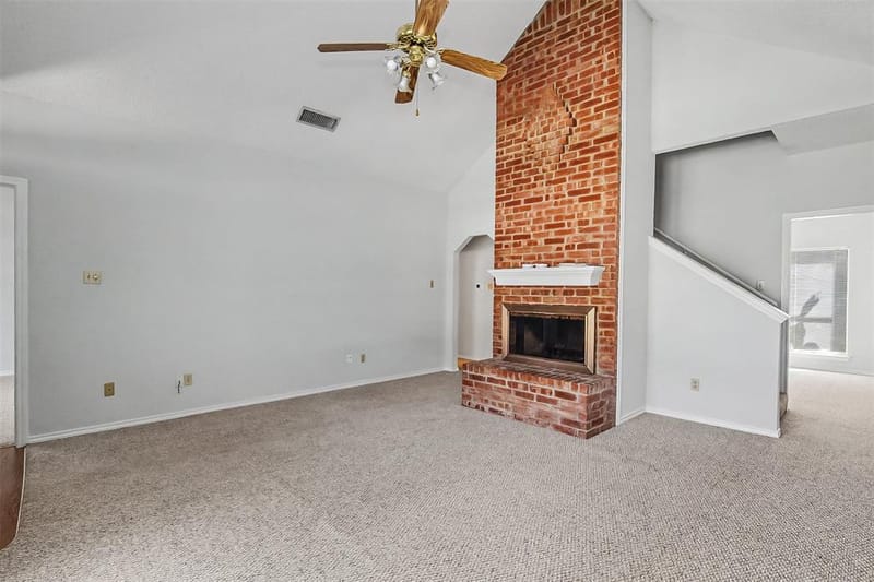 2880 Inniswood Circle, Arlington TX 76015 - Photo 11