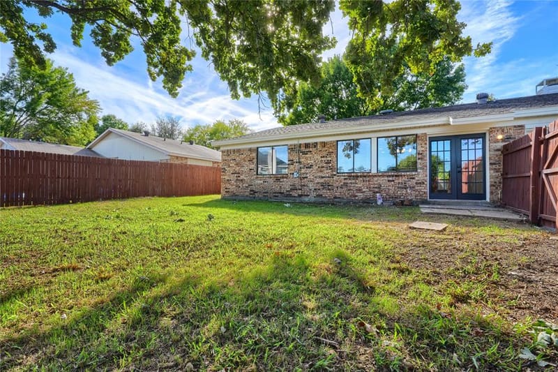 912 Navasota Drive, Garland TX 75040 - Photo 30
