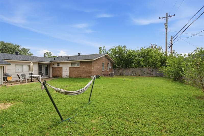 2008 Addington Street, Irving TX 75062 - Photo 23