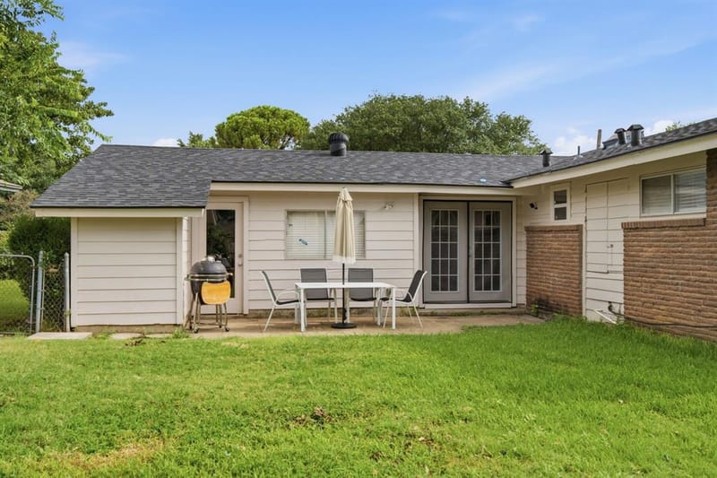2008 Addington Street, Irving TX 75062 - Photo 22