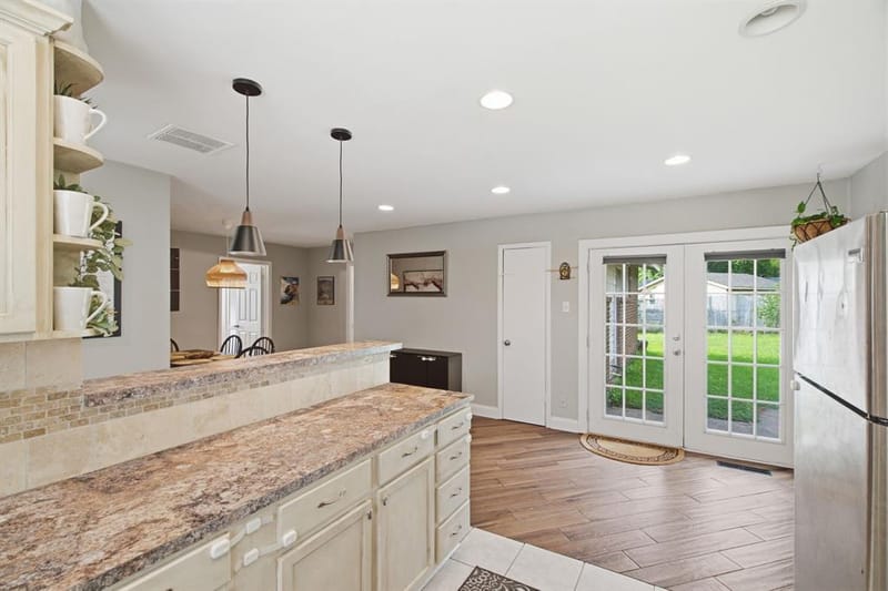 2008 Addington Street, Irving TX 75062 - Photo 11