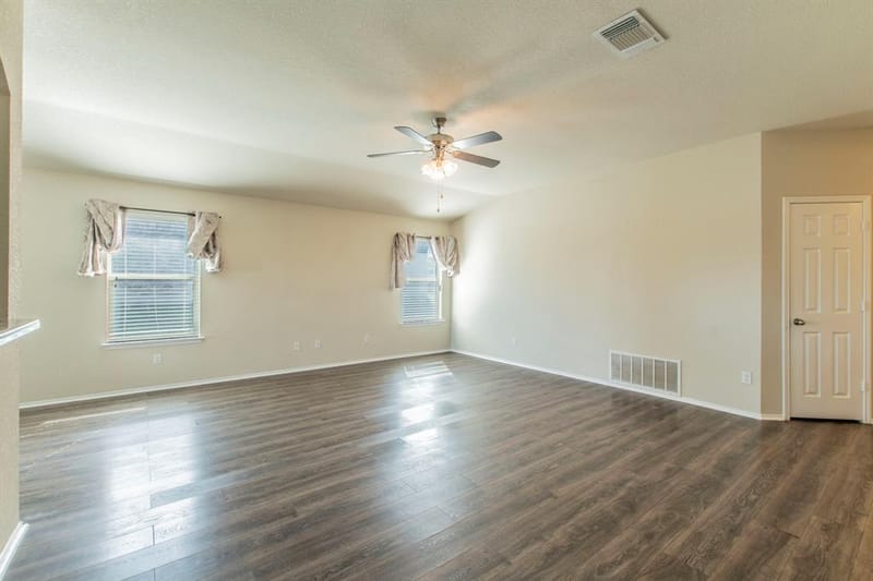 308 Chrislyn Drive, Troy TX 76579 - Photo 3