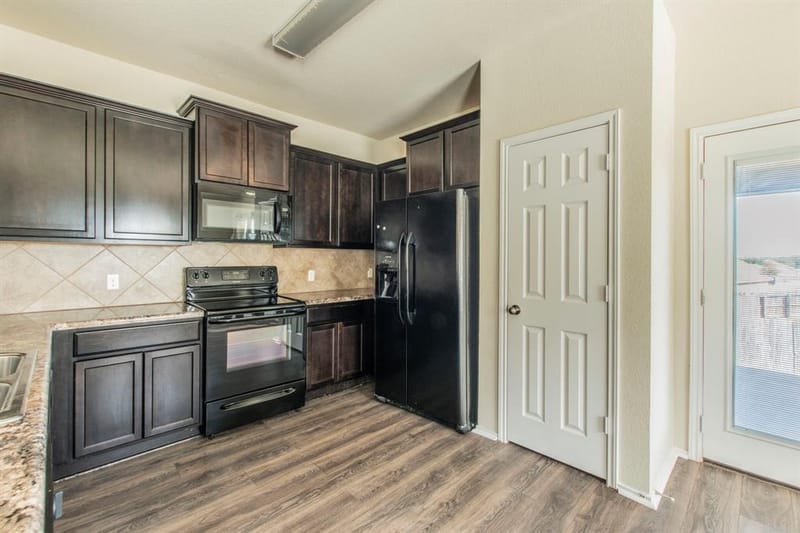308 Chrislyn Drive, Troy TX 76579 - Photo 10