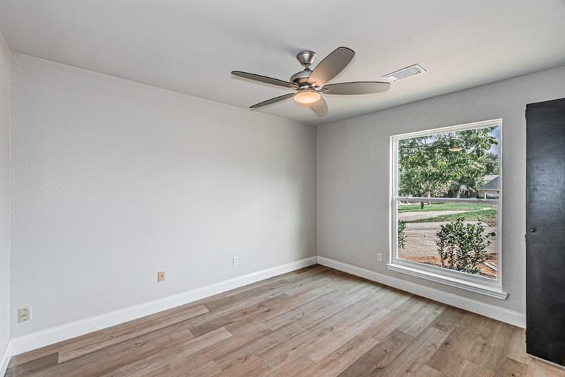 4706 Artesia Court, Arlington TX 76016 - Photo 12