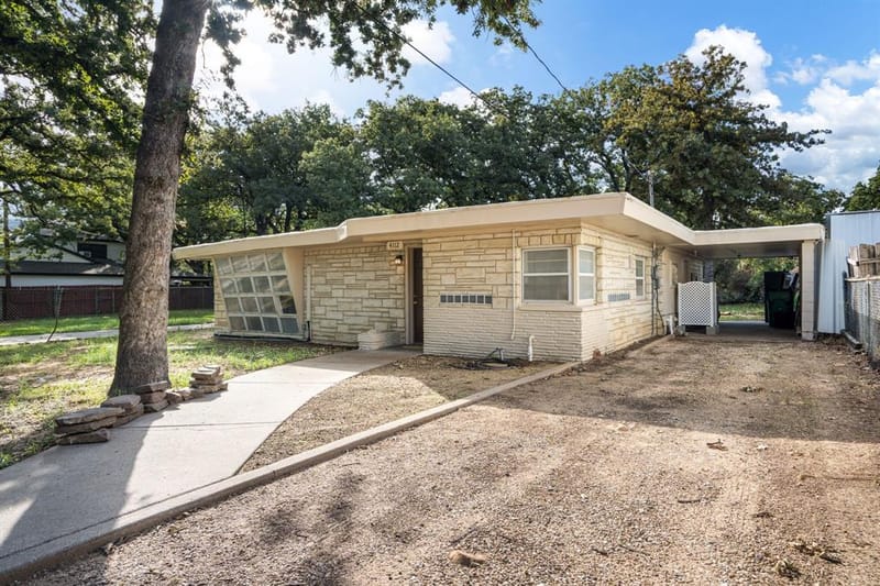 4112 Creech Street, Haltom City TX 76111 - Photo 2