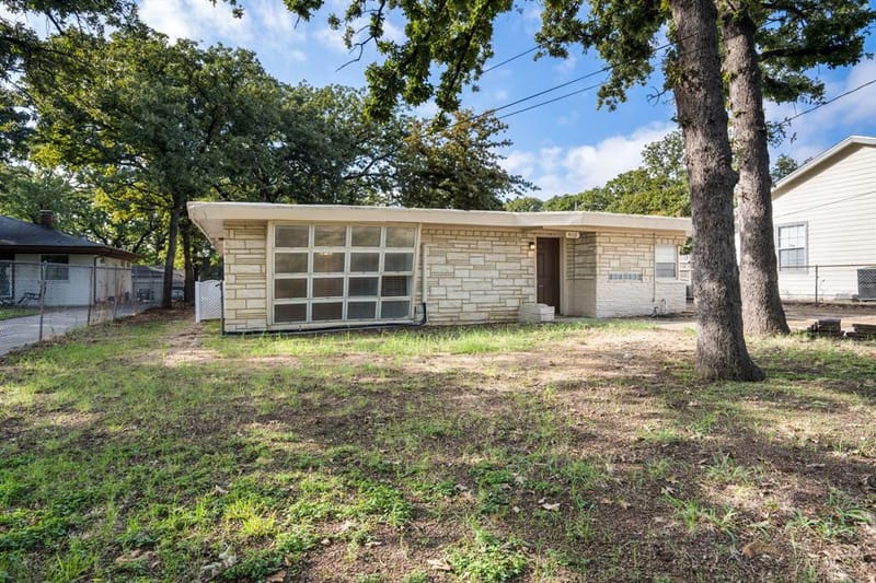 4112 Creech Street, Haltom City TX 76111 - Photo 3